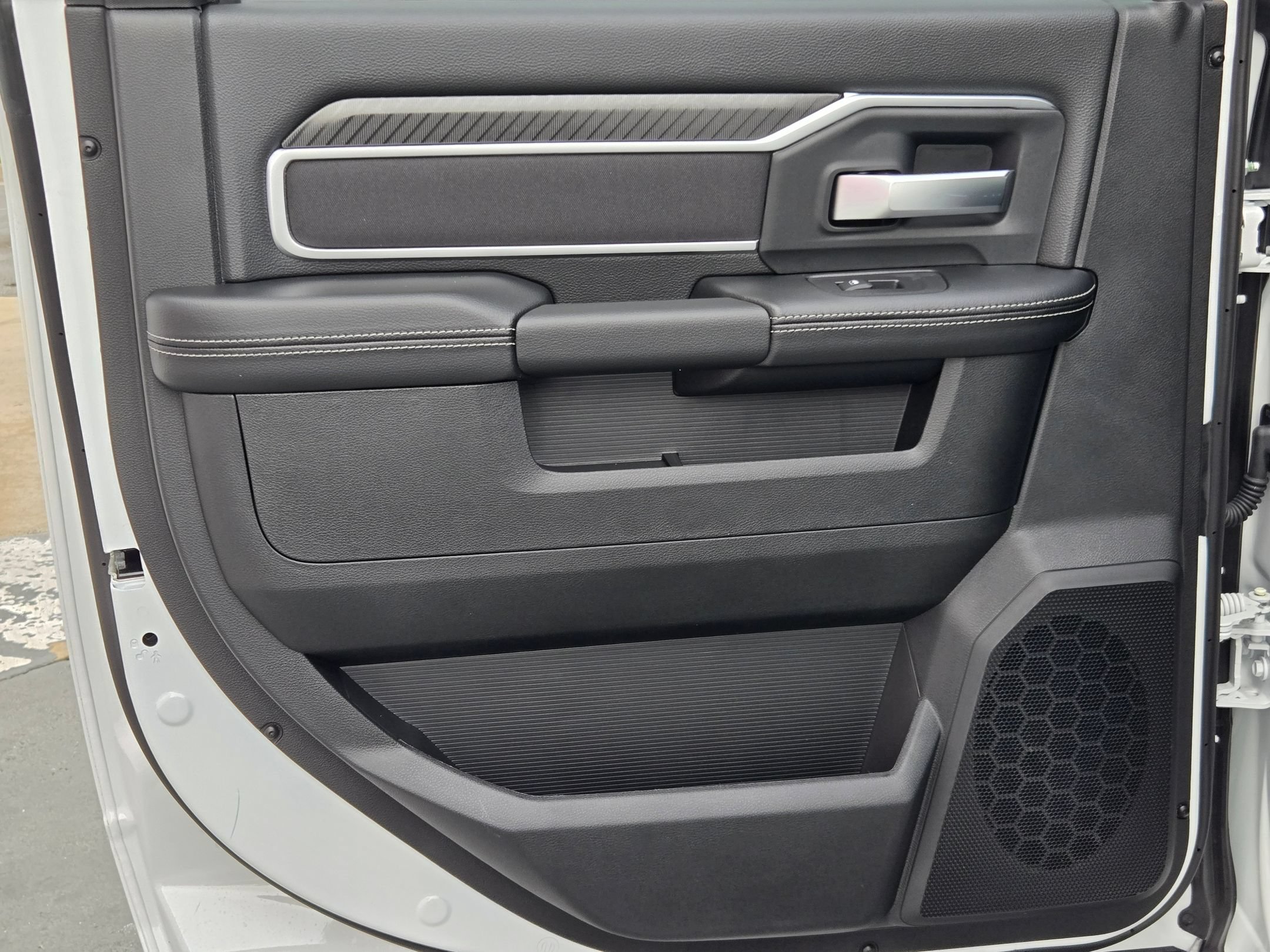 New 2026 RAM 2500 Big Horn AWD/4WD image 30
