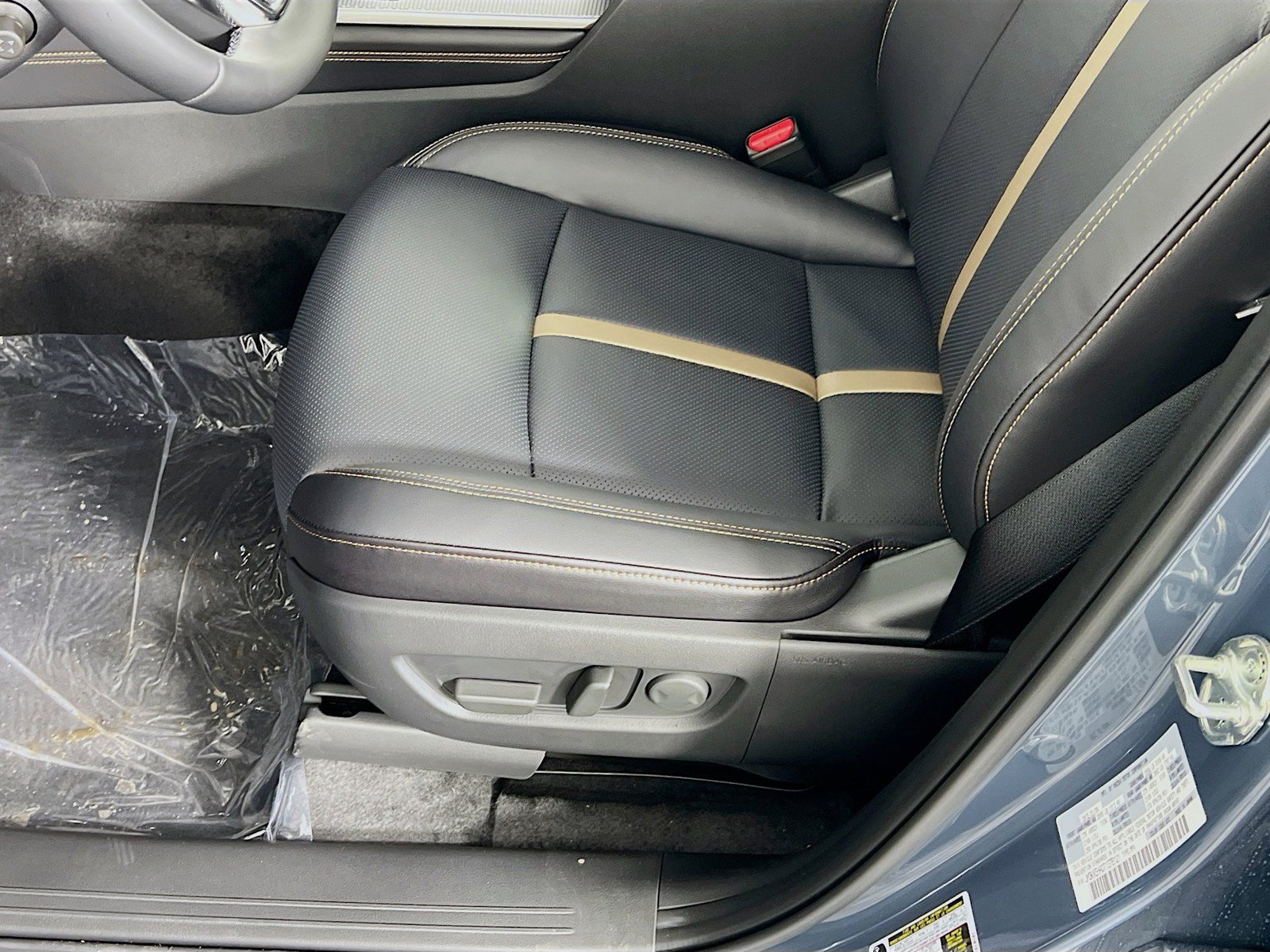New 2026 MAZDA CX-90 Plug-In Hybrid w/ Premium Plus AWD/4WD image 4