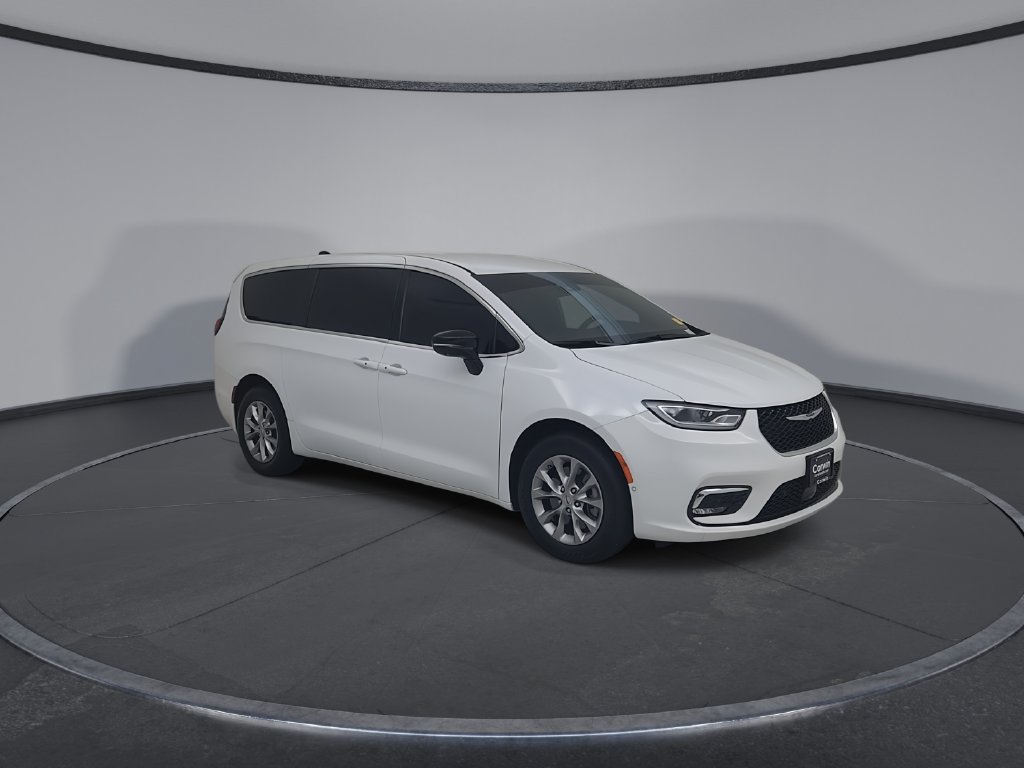 Certified 2025 Chrysler Pacifica Select AWD/4WD image 4