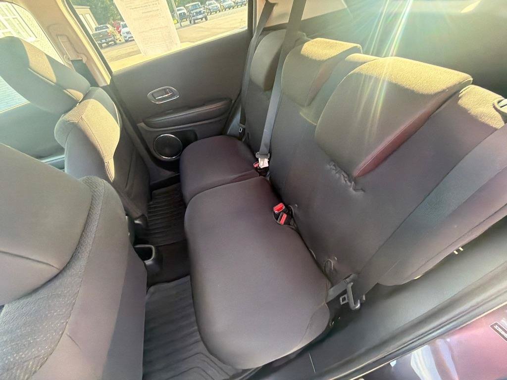 Used 2016 Honda HR-V EX image 28