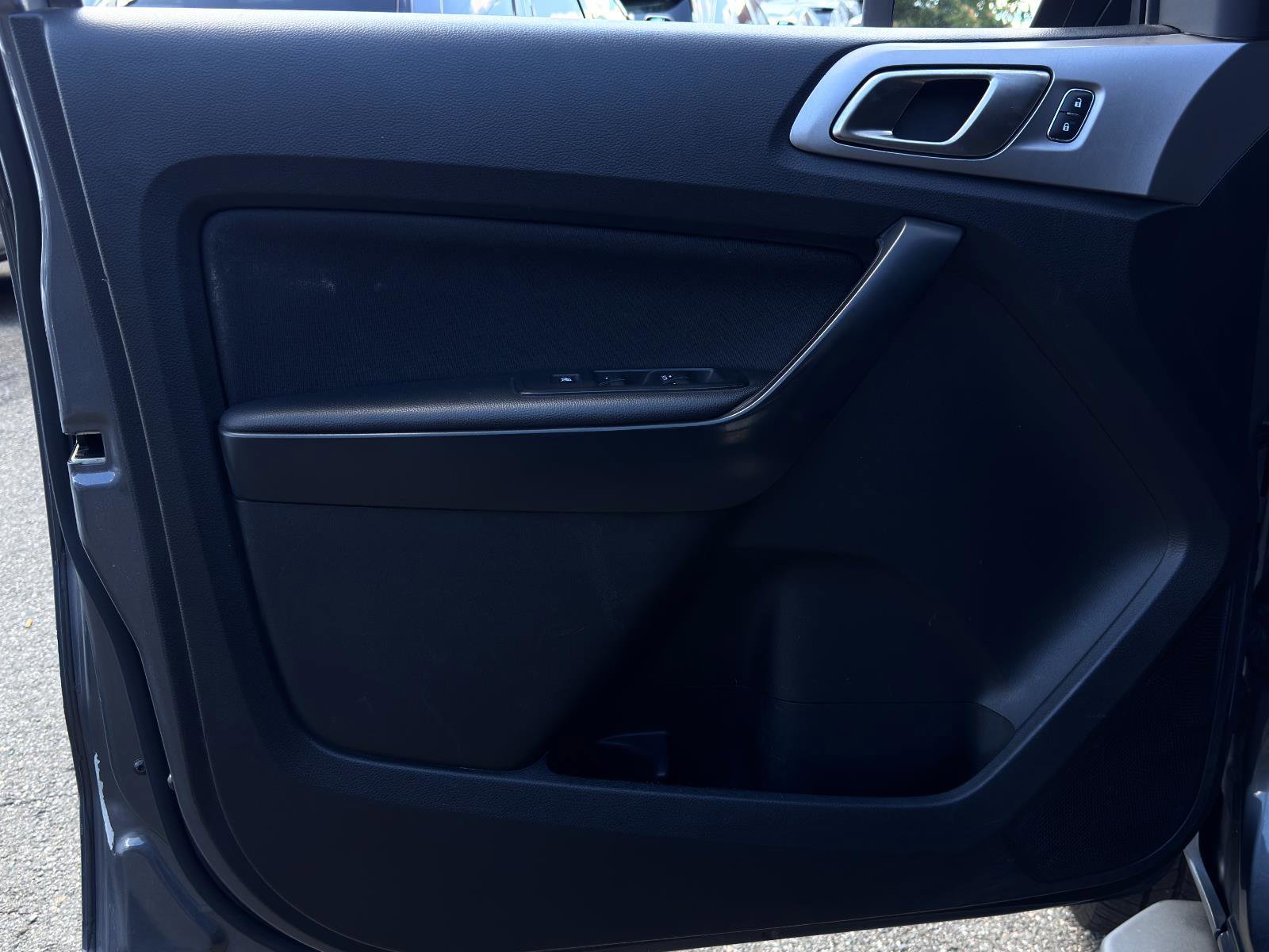 Used 2022 Ford Ranger XLT w/ Equipment Group 301A Mid image 13