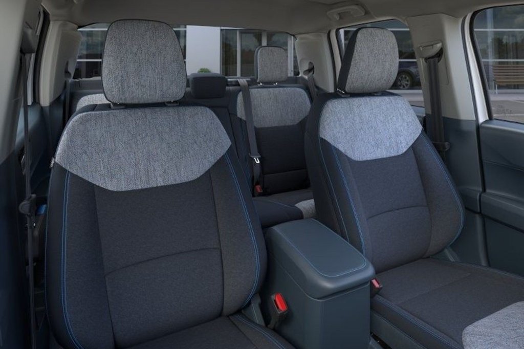 New 2026 Ford Maverick XLT FWD image 11
