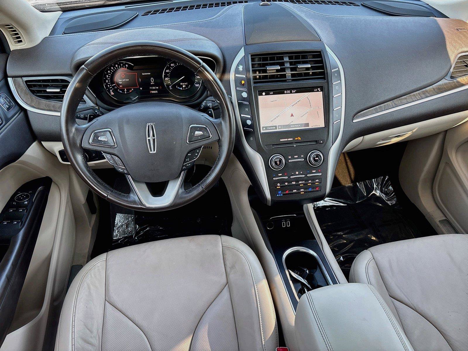 Used 2019 Lincoln MKC Reserve w/ MKC Technology Package FWD image 23