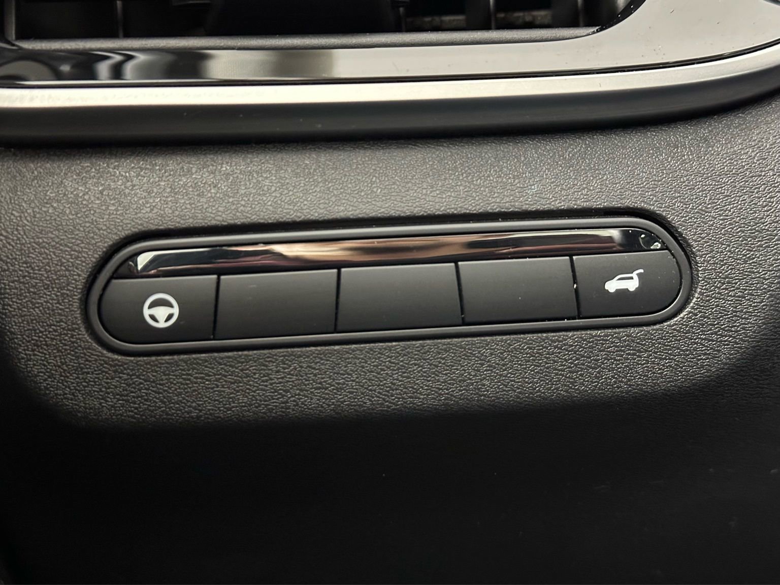 Used 2023 INFINITI QX60 Luxe w/ Cargo Package image 22