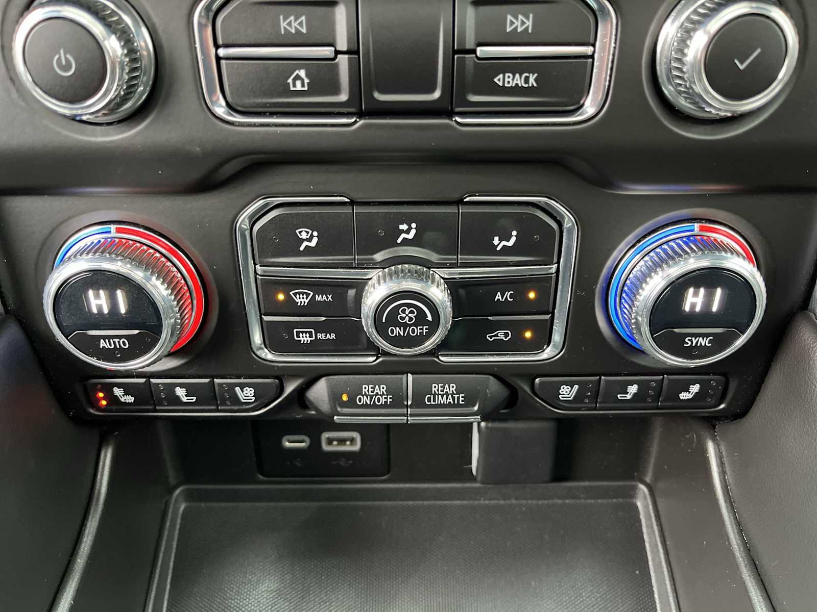 Certified 2023 GMC Yukon SLT image 19