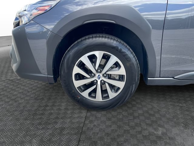 Certified 2025 Subaru Outback Premium AWD/4WD image 14