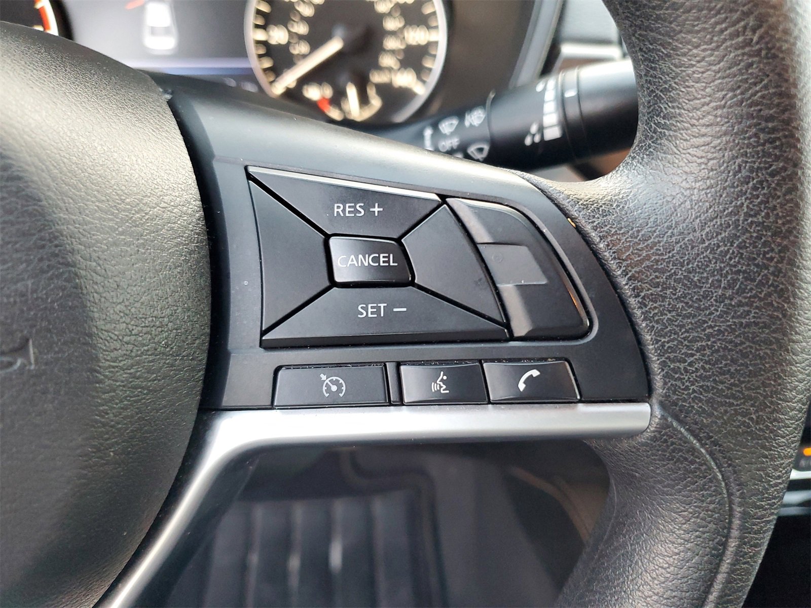 Used 2023 Nissan Altima 2.5 SV image 12