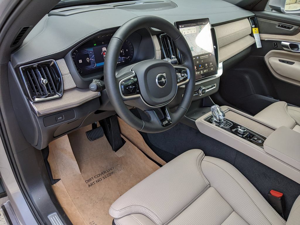 New 2026 Volvo XC90 B6 Ultra w/ Protection Package Premier AWD/4WD image 8