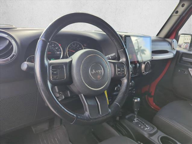 Used 2017 Jeep Wrangler Sahara image 21