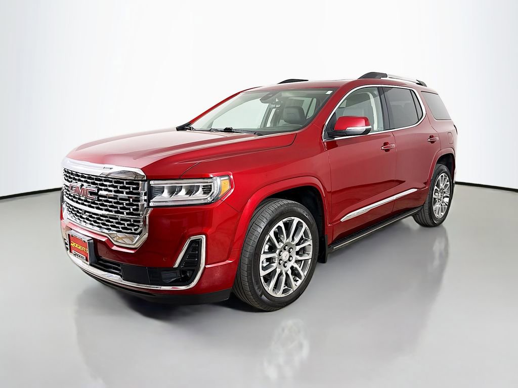 Used 2023 GMC Acadia Denali w/ Denali Ultimate Package AWD/4WD image 3