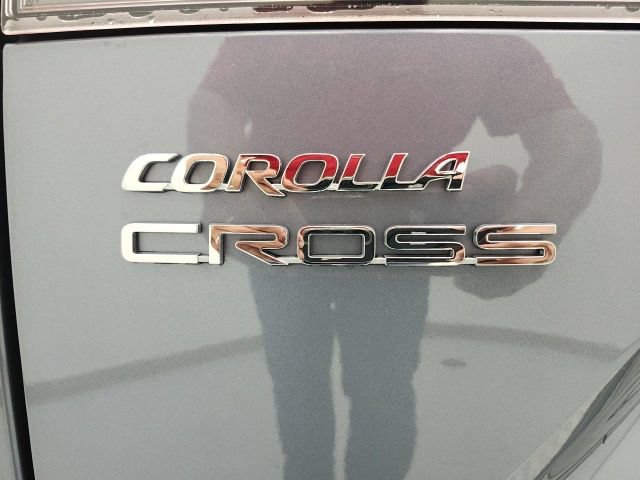 Certified 2026 Toyota Corolla Cross XLE FWD image 24