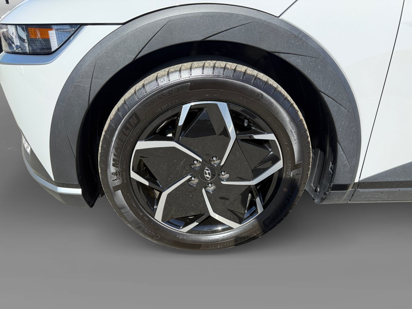 Certified 2024 Hyundai Ioniq 5 SEL RWD image 9