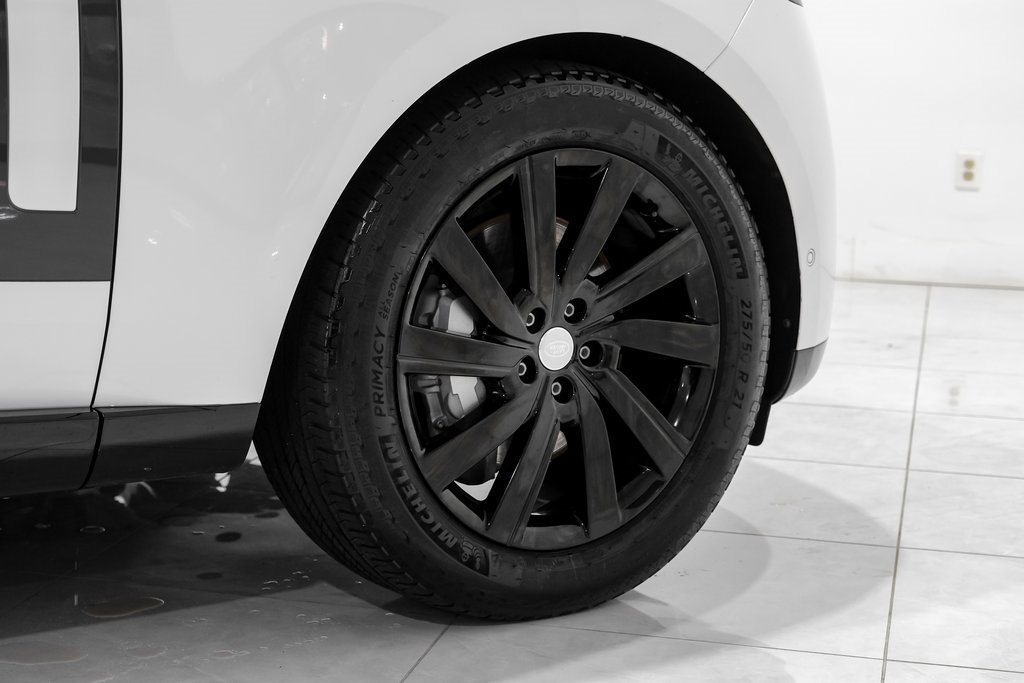 Used 2023 Land Rover Range Rover SE image 50