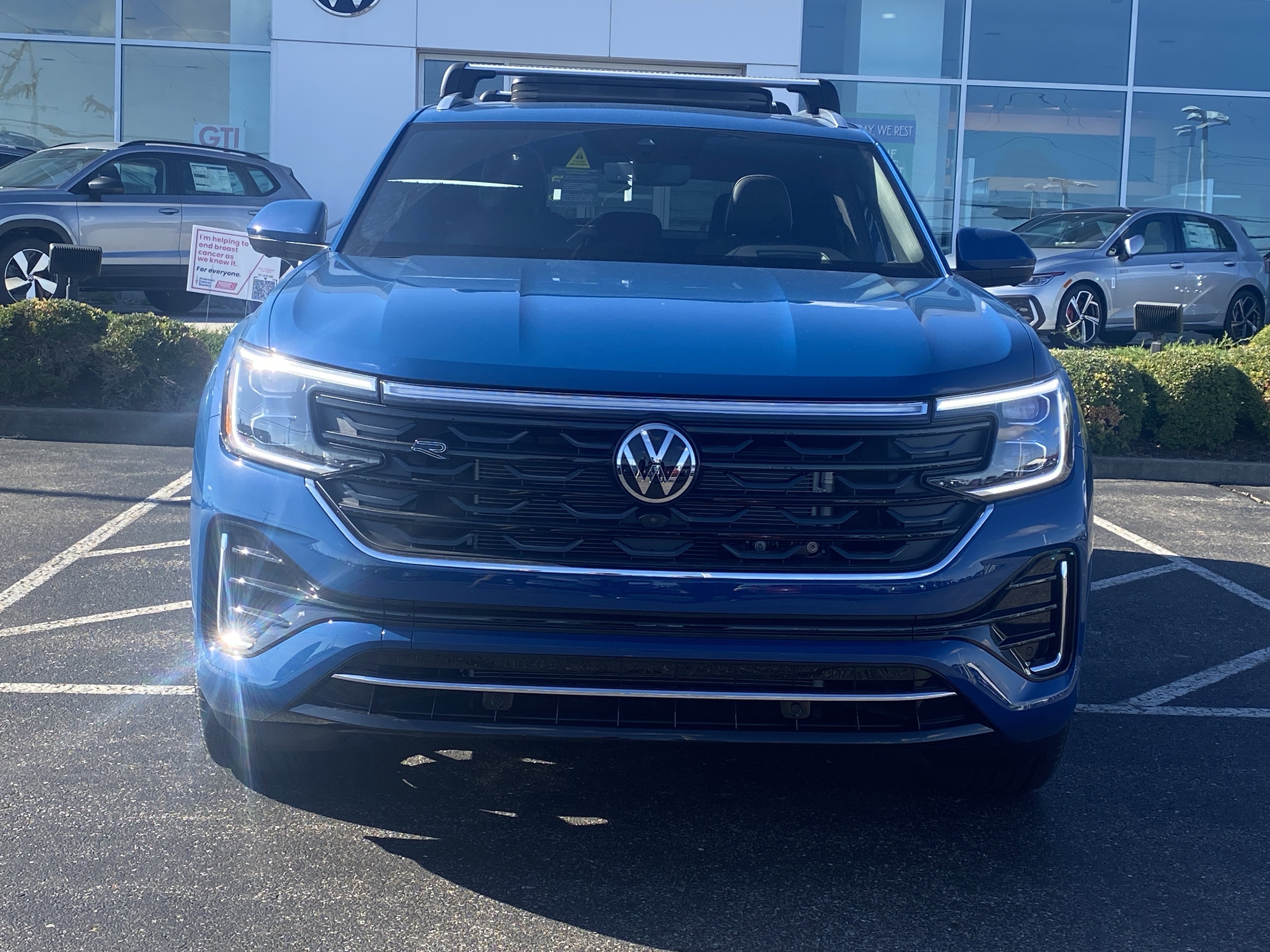 New 2026 Volkswagen Atlas Cross Sport SEL Premium R-Line image 2