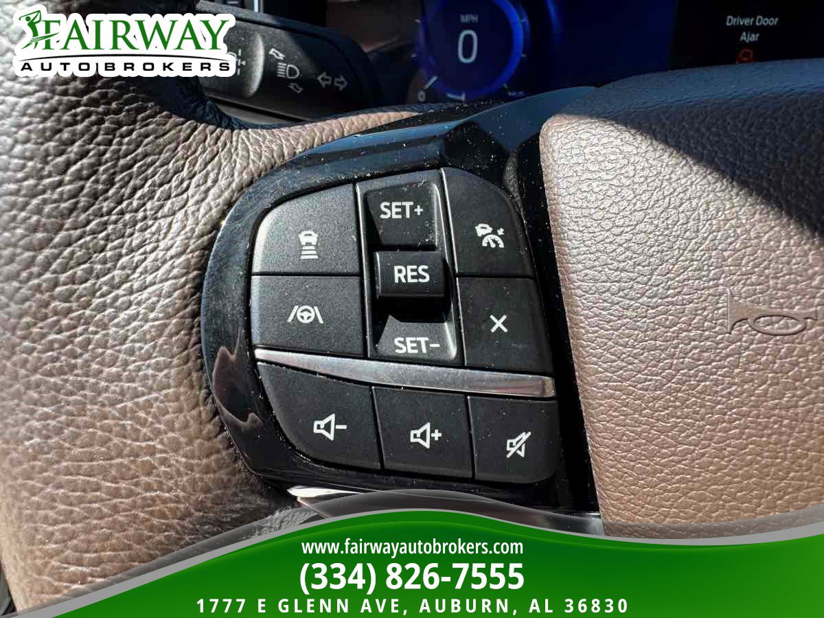 Used 2023 Ford Explorer King Ranch w/ Technology Package AWD/4WD image 20