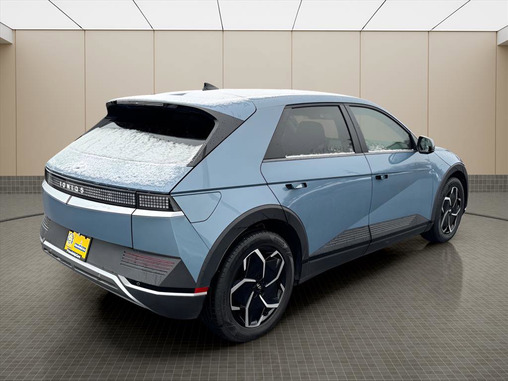 Certified 2022 Hyundai Ioniq 5 SEL image 3