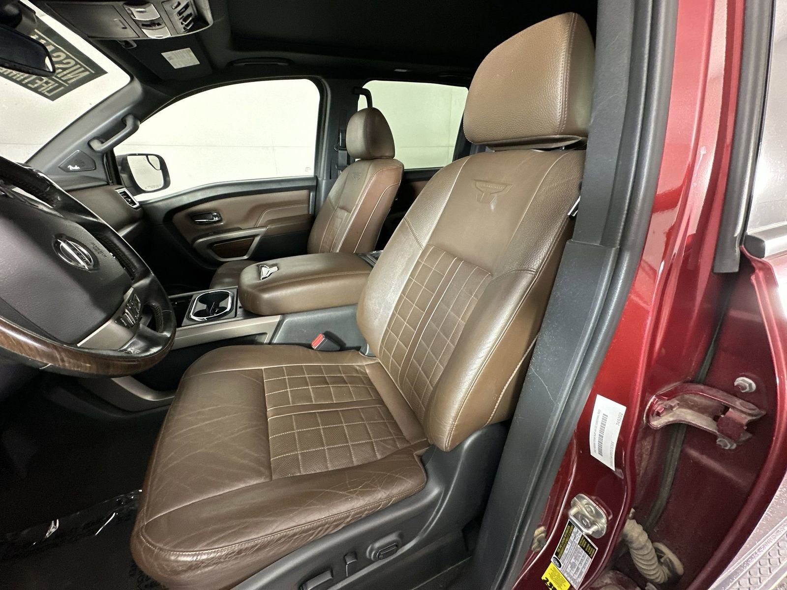 Certified 2021 Nissan Titan Platinum Reserve w/ Moonroof Package image 15