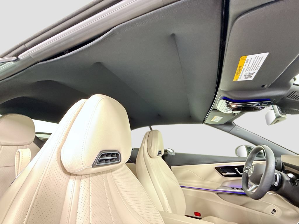 Used 2024 Mercedes-Benz CLE 300 4MATIC Cabriolet image 26