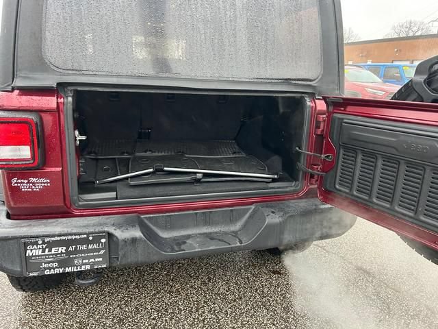 Used 2021 Jeep Wrangler Unlimited Sport AWD/4WD image 26
