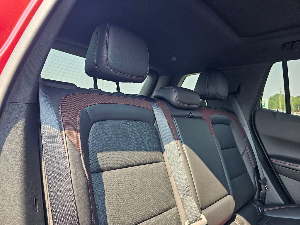 New 2027 Chevrolet Equinox RS w/ Safety and Technology Package AWD/4WD image 13