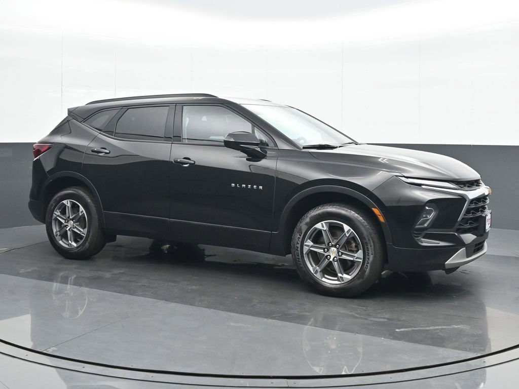 Used 2024 Chevrolet Blazer LT w/ Convenience Package image 8