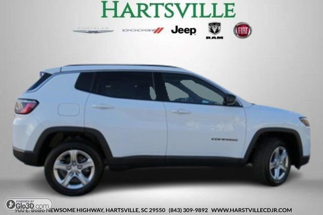 New 2024 Jeep Compass Latitude image 7