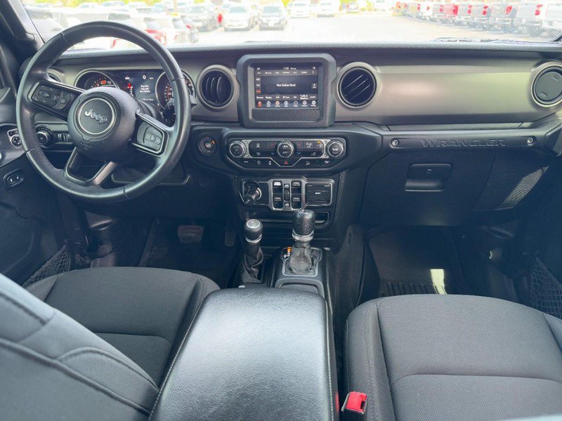 Used 2018 Jeep Wrangler Unlimited Sport S AWD/4WD image 11