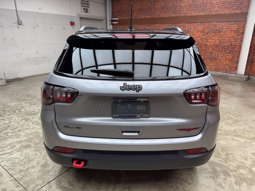 Used 2022 Jeep Compass Trailhawk AWD/4WD image 4