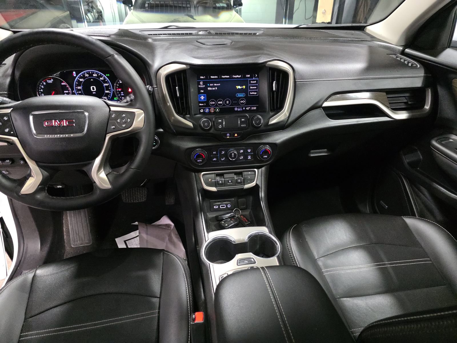 Used 2023 GMC Terrain Denali image 17