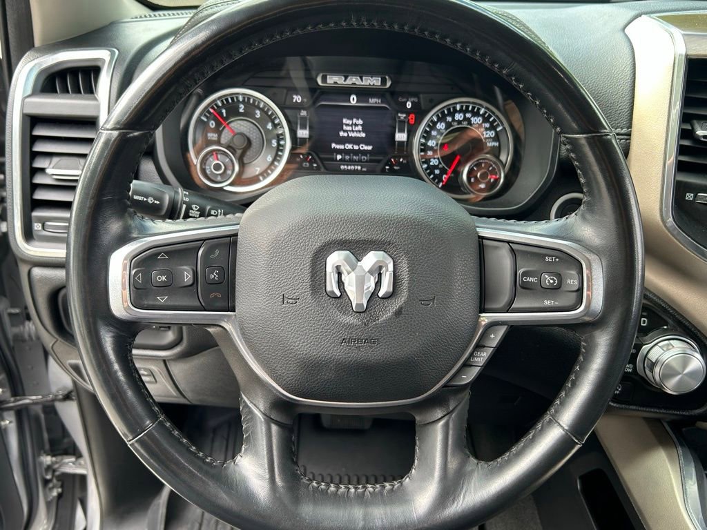 Used 2022 RAM 1500 Laramie AWD/4WD image 18