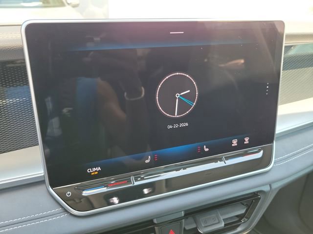 Used 2025 Volkswagen Tiguan SE w/ Panoramic Sunroof Package image 26