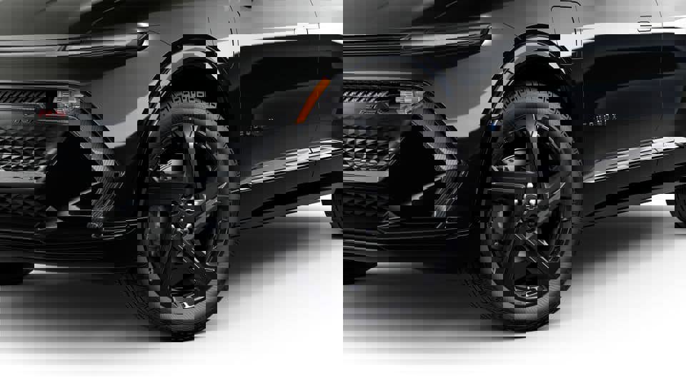 New 2025 Chevrolet Equinox EV RS image 40