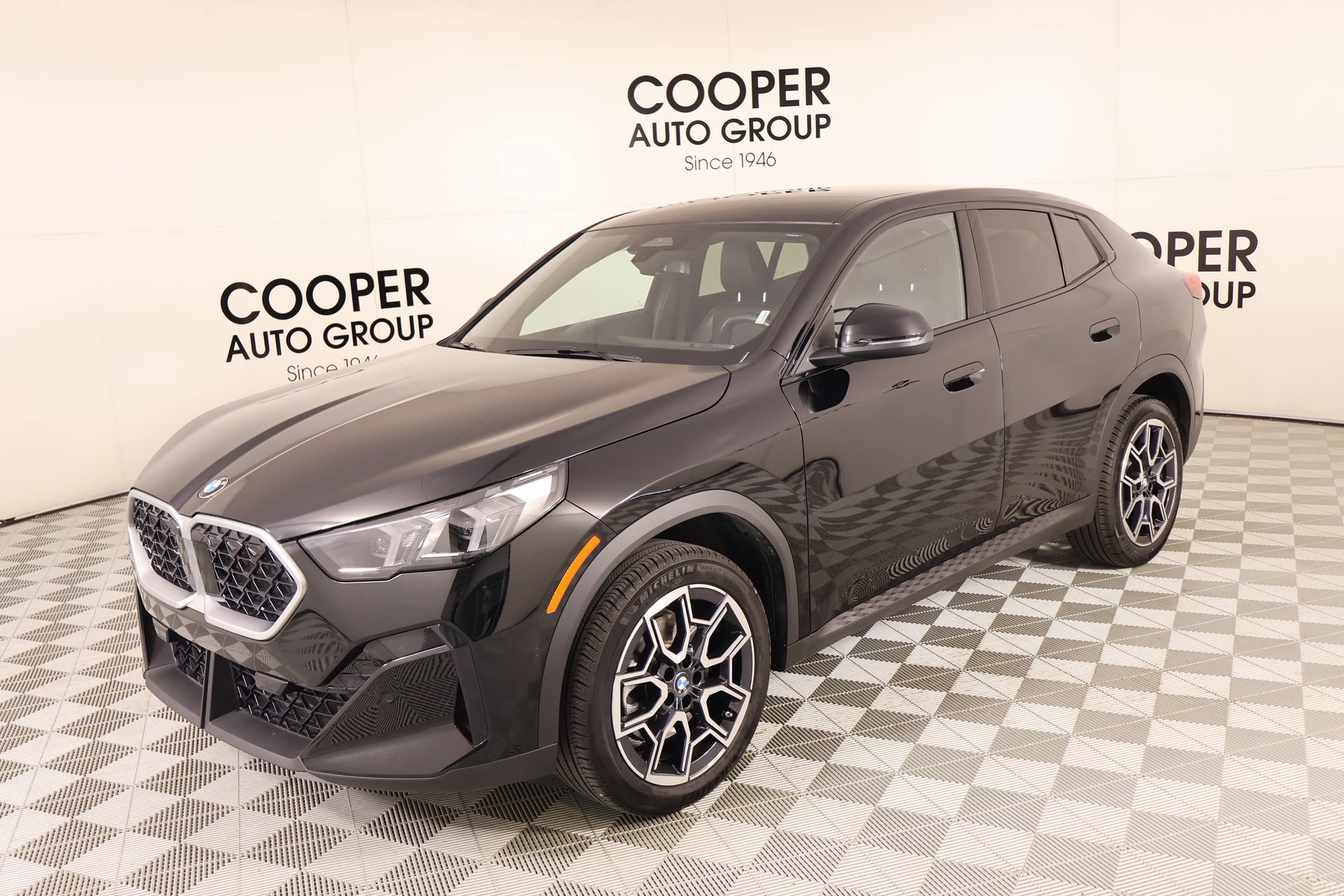 Used 2026 BMW X2 xDrive28i AWD/4WD image 10