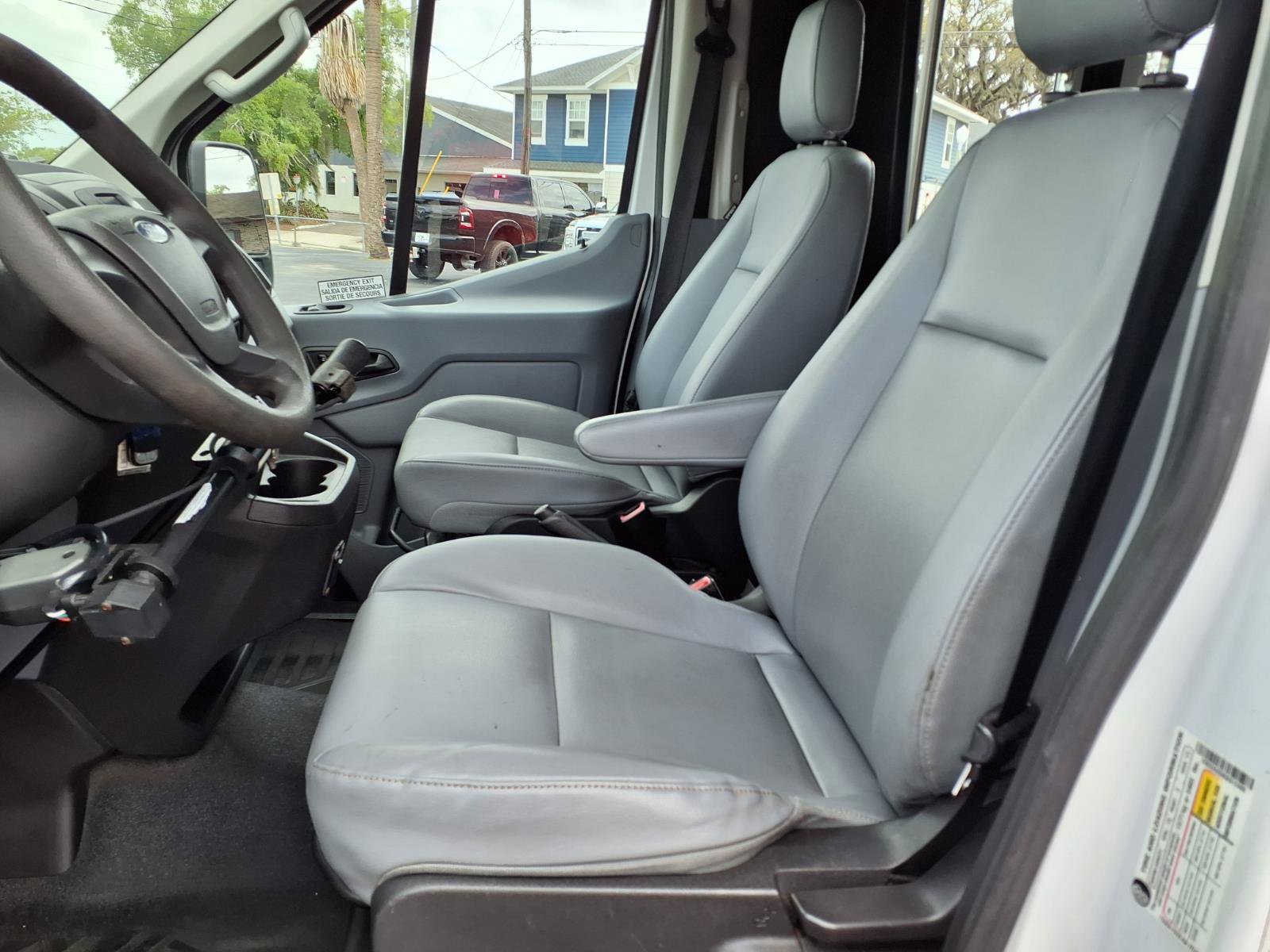 Used 2016 Ford Transit 350 XL image 20