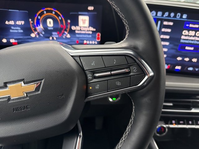 Used 2025 Chevrolet Traverse LT image 25