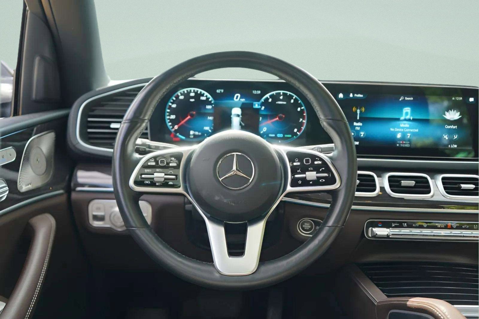 Used 2022 Mercedes-Benz GLS 450 4MATIC image 41