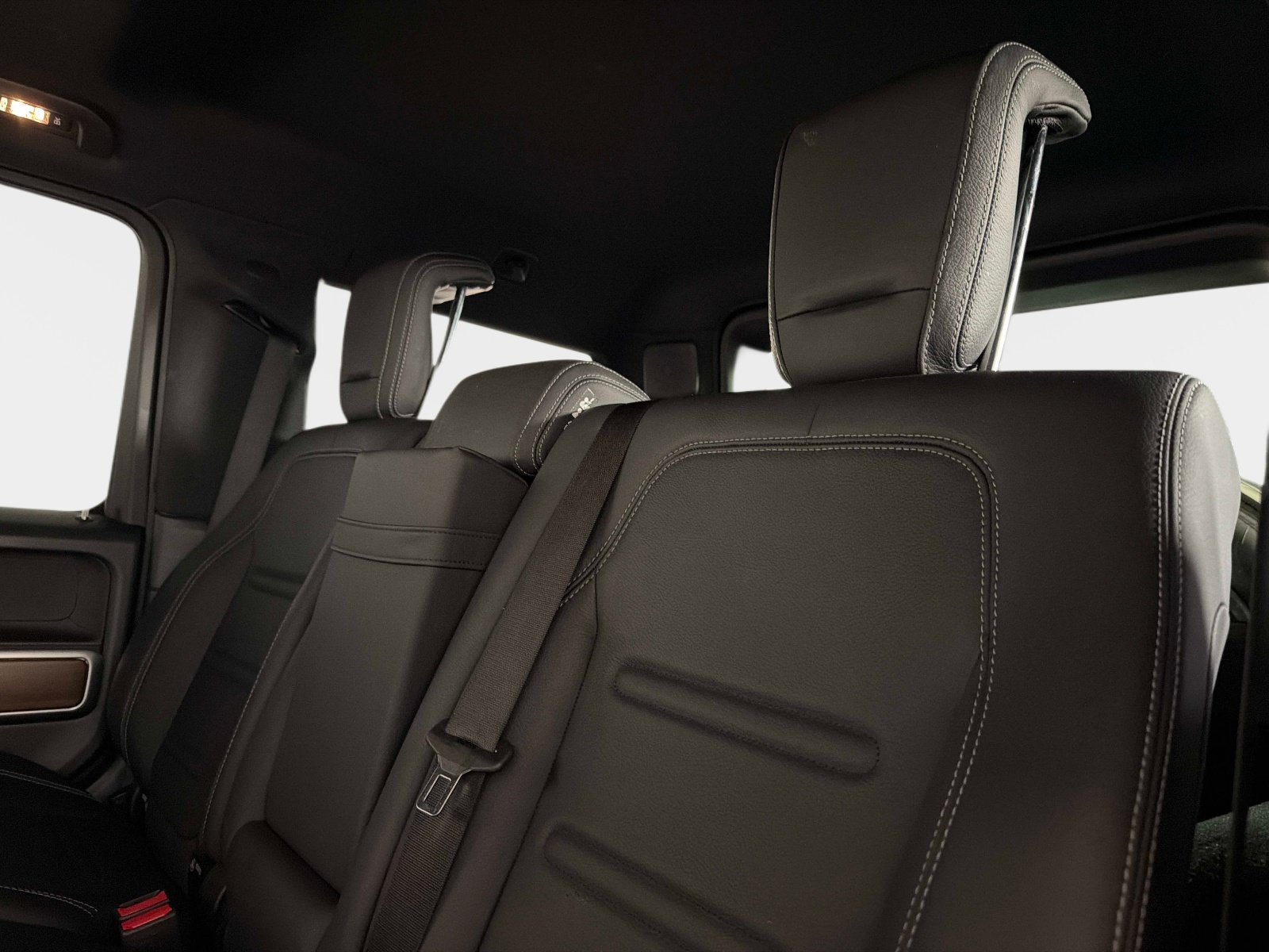 Used 2024 Mercedes-Benz G 550 image 31