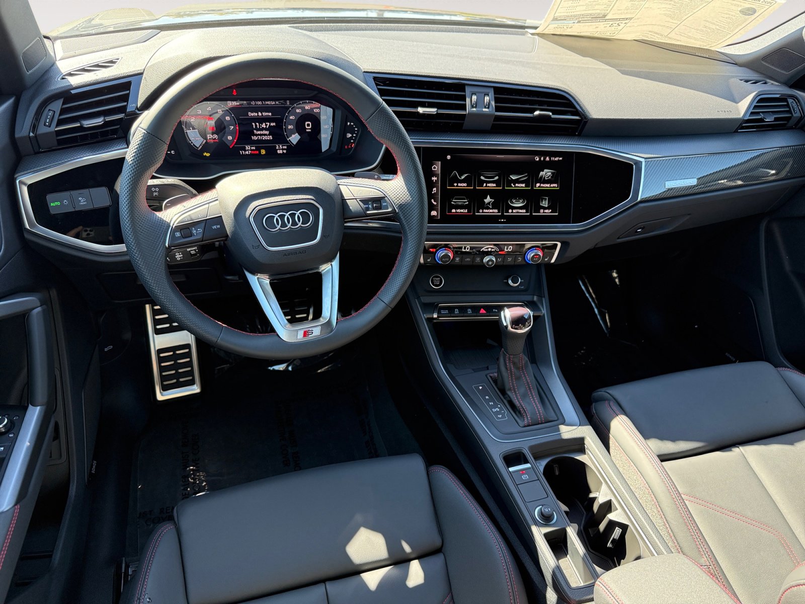 Certified 2025 Audi Q3 2.0T Premium Plus w/ Premium Plus Package image 15