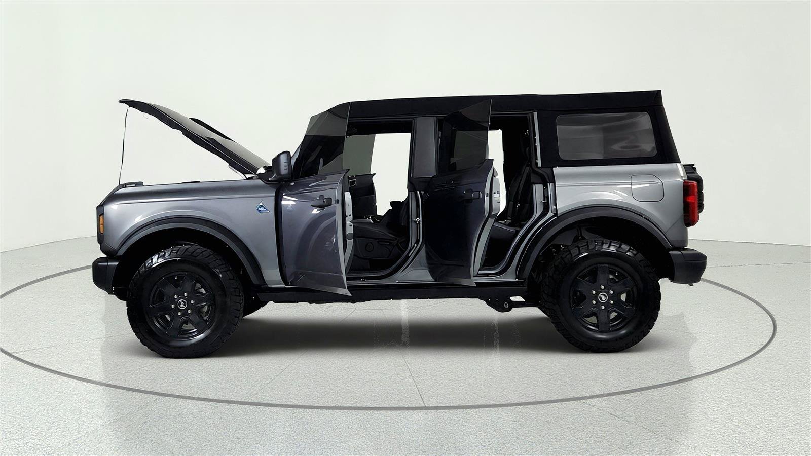 Used 2024 Ford Bronco Black Diamond AWD/4WD image 11