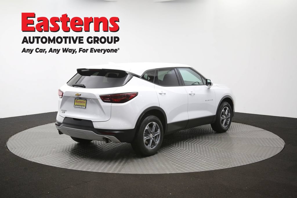 Used 2025 Chevrolet Blazer LT FWD image 43