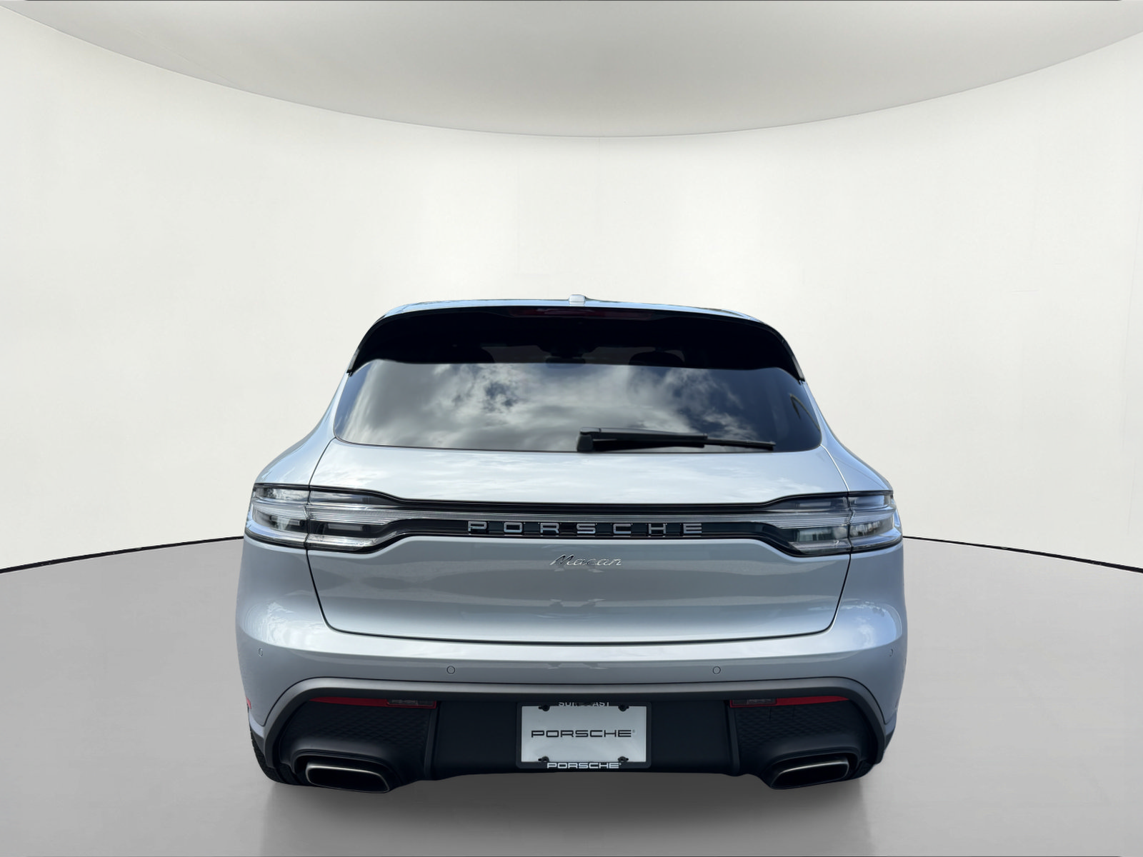 New 2026 Porsche Macan AWD/4WD image 11