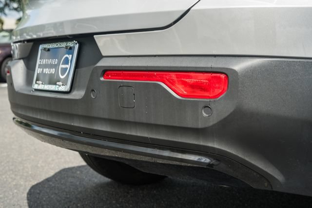 Certified 2023 Volvo XC40 B5 Ultimate w/ Protection Package Premier AWD/4WD image 9