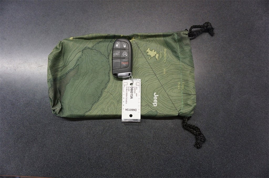 Used 2019 Jeep Compass Latitude w/ Popular Equipment Group image 20