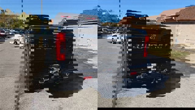 Used 2021 Ford F350 Lariat w/ Chrome Package image 7