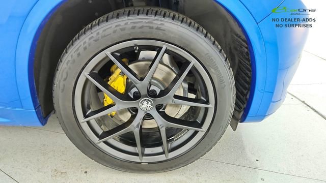 Used 2020 Alfa Romeo Stelvio Ti w/ Nero Edizione image 60