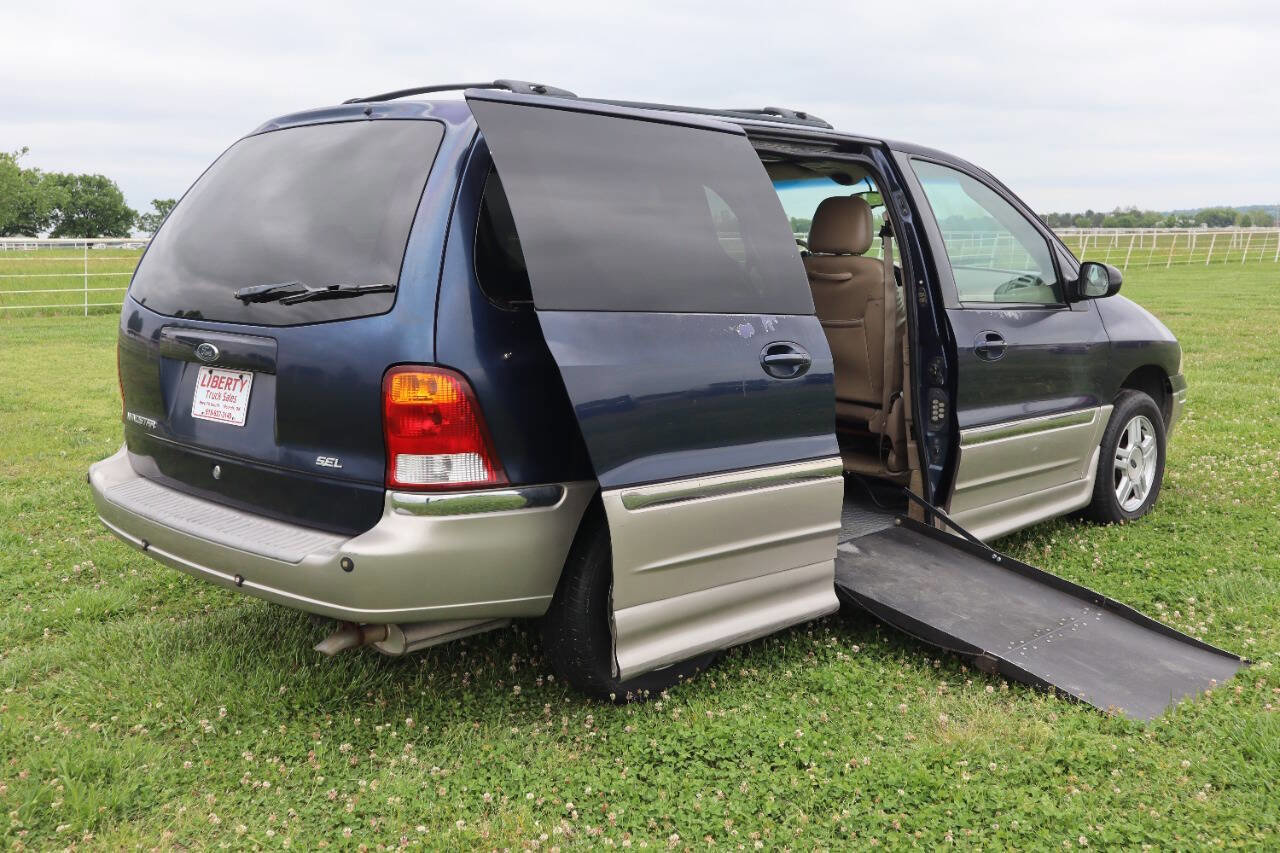 Used 2002 Ford Windstar SEL FWD image 7