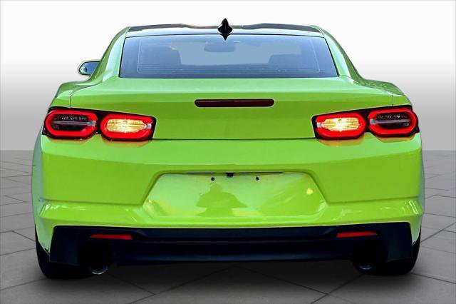 Used 2021 Chevrolet Camaro LT RWD image 5