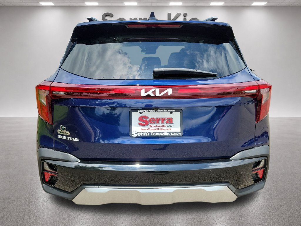 Used 2025 Kia Seltos EX w/ EX Sunroof Package FWD image 5