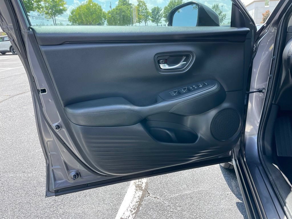 Certified 2024 Honda HR-V LX image 23