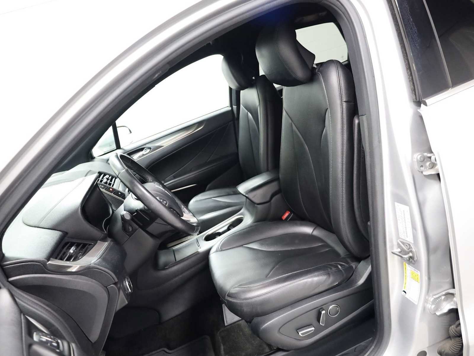 Used 2016 Lincoln MKC Premiere FWD image 5